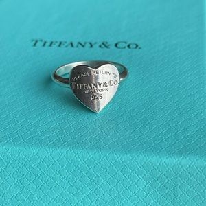 Tiffany & Co Vintage Return to Tiffany Heart Ring Size 7
